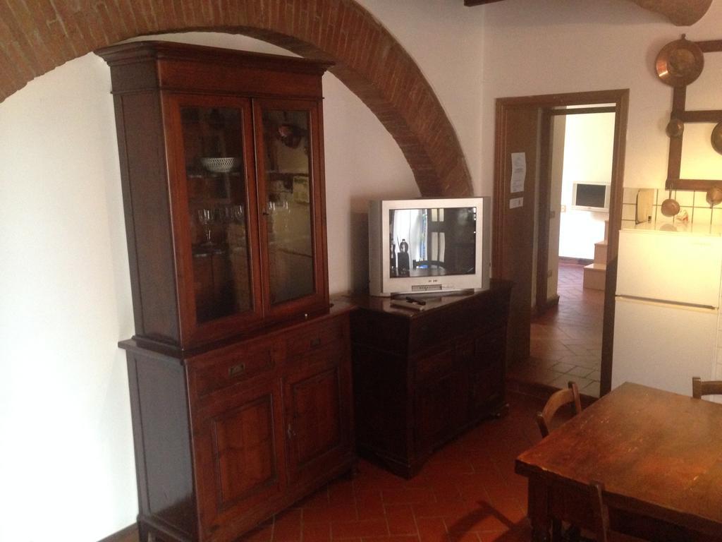 Podere Di Valli Santa Maria a Monte Phòng bức ảnh